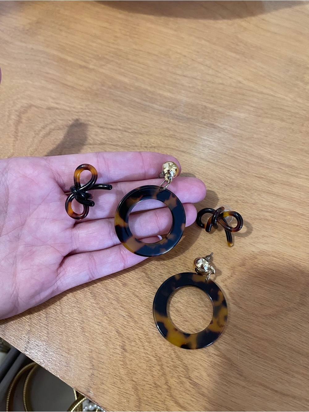 Anthropologie Tortoiseshell Circle Drop Hair Clips - Brown & Black